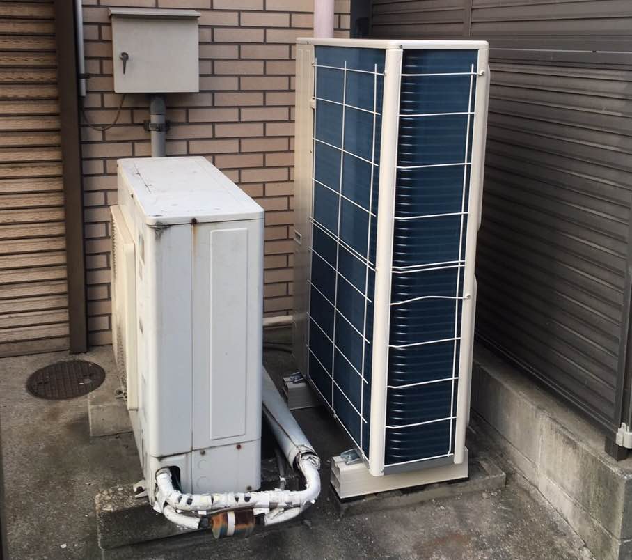 室外機